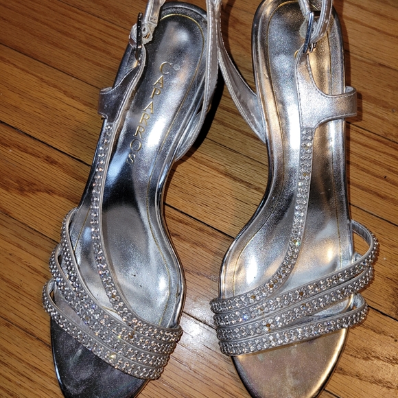 Caparros crystal sandals  size 8.5 - Picture 1 of 5